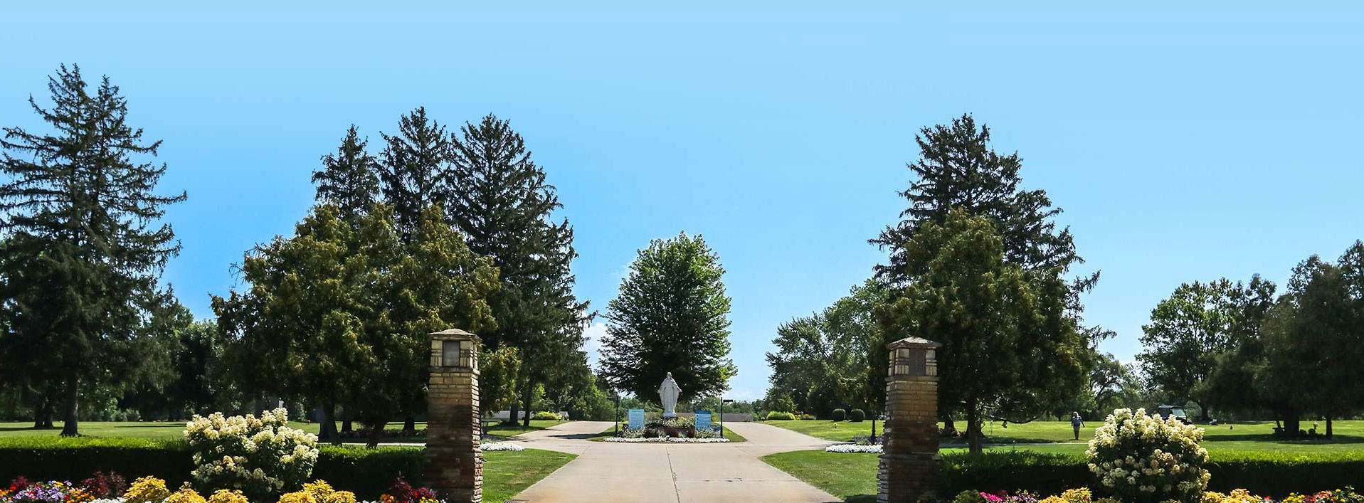 Sunset Memorial Park Statue